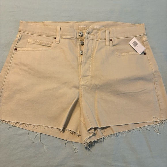 NWT 2 Pair of Old Navy High-Waisted Button-Fly Cut-Off Non-Stretch Jean Shorts - Picture 9 of 9